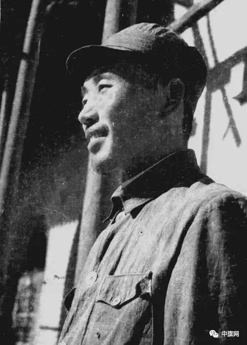 1938-1943年马文瑞任陕甘宁边区陇东特委书记兼八路军第385旅政委并兼任陇东中学校长。.jpg