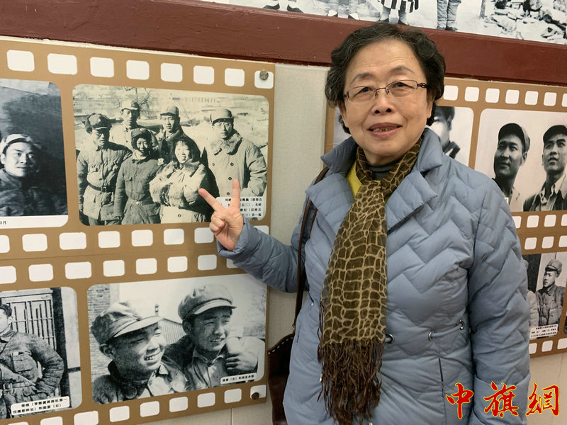 晋察冀一分区的钱丹焰手指自己的父母.jpg