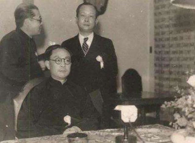 周佛海_看图王.jpg