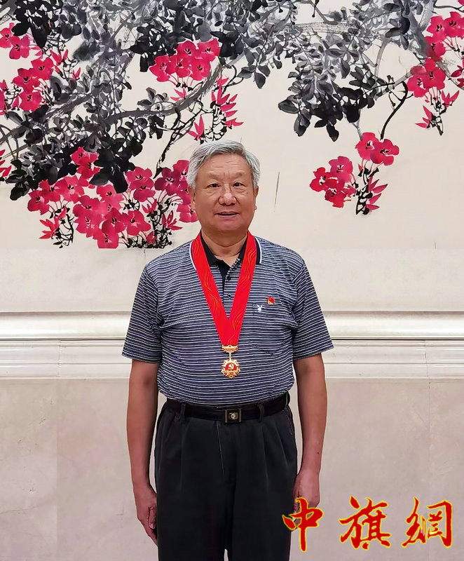 胡继军-1.jpg